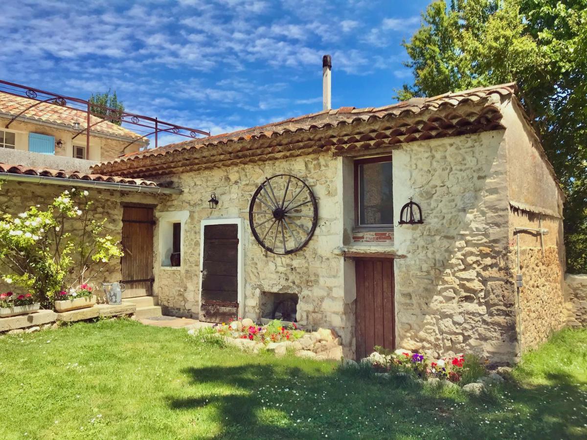 Domaine De La Brave Bed and Breakfast Pernes-les-Fontaines Εξωτερικό φωτογραφία