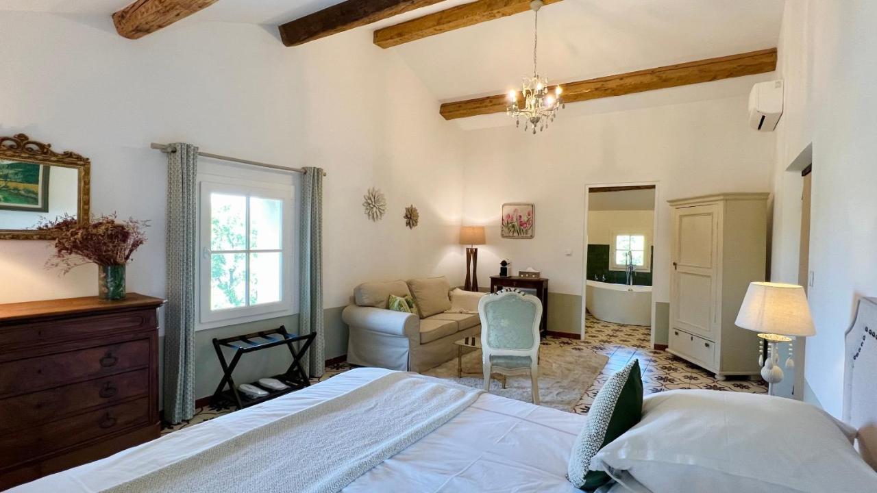 Domaine De La Brave Bed and Breakfast Pernes-les-Fontaines Εξωτερικό φωτογραφία
