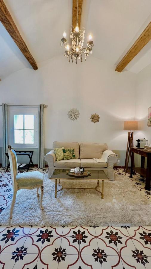 Domaine De La Brave Bed and Breakfast Pernes-les-Fontaines Εξωτερικό φωτογραφία
